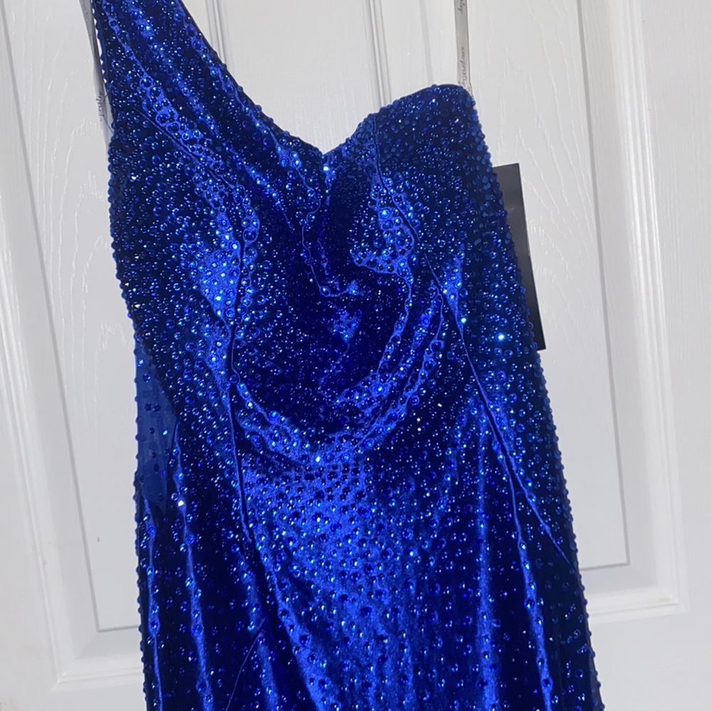 Ava Presley Prom Dress Size:14 Color:Cobalt